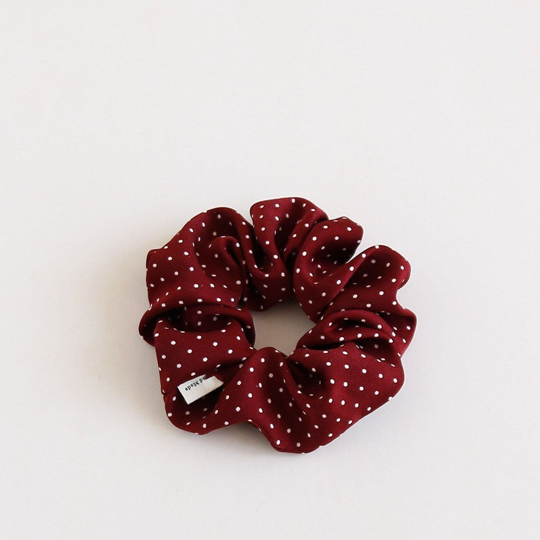 Red Polka Dot Scrunchie Set variant image