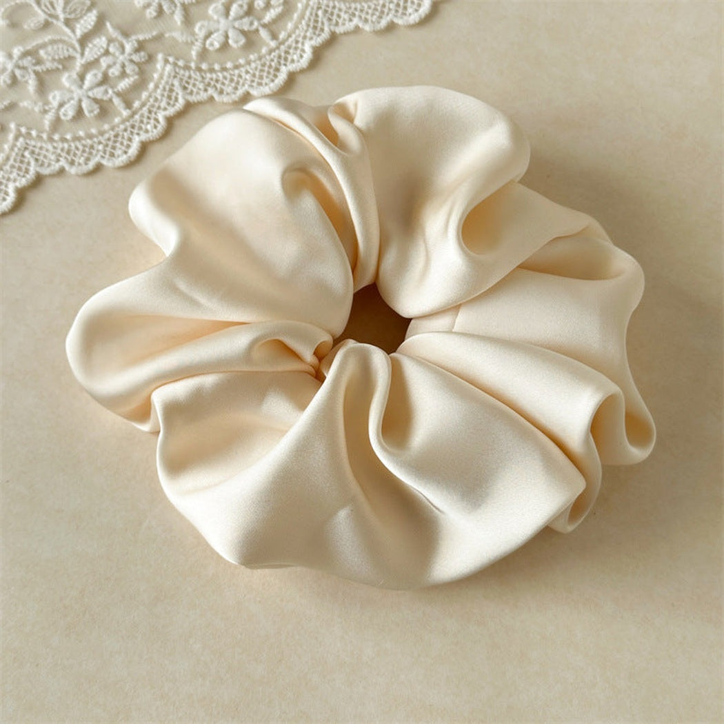 Leopard Glossy Scrunchie Trio variant image