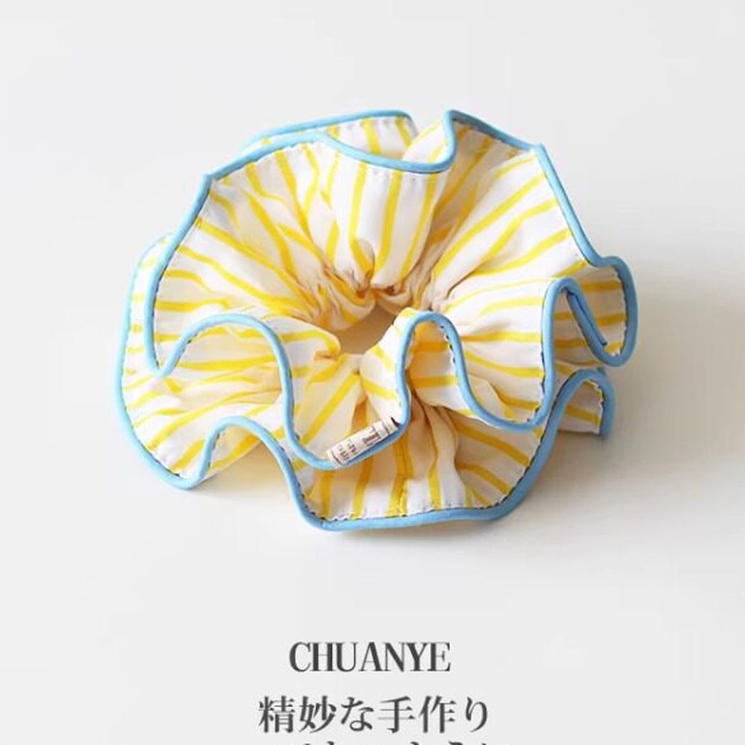 Yellow Stripe Lace Scrunchie variant image