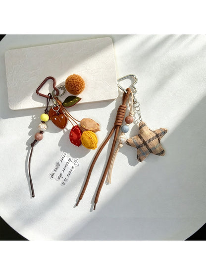 Keypus - Retro Flower and Star Bag Charm Keychain