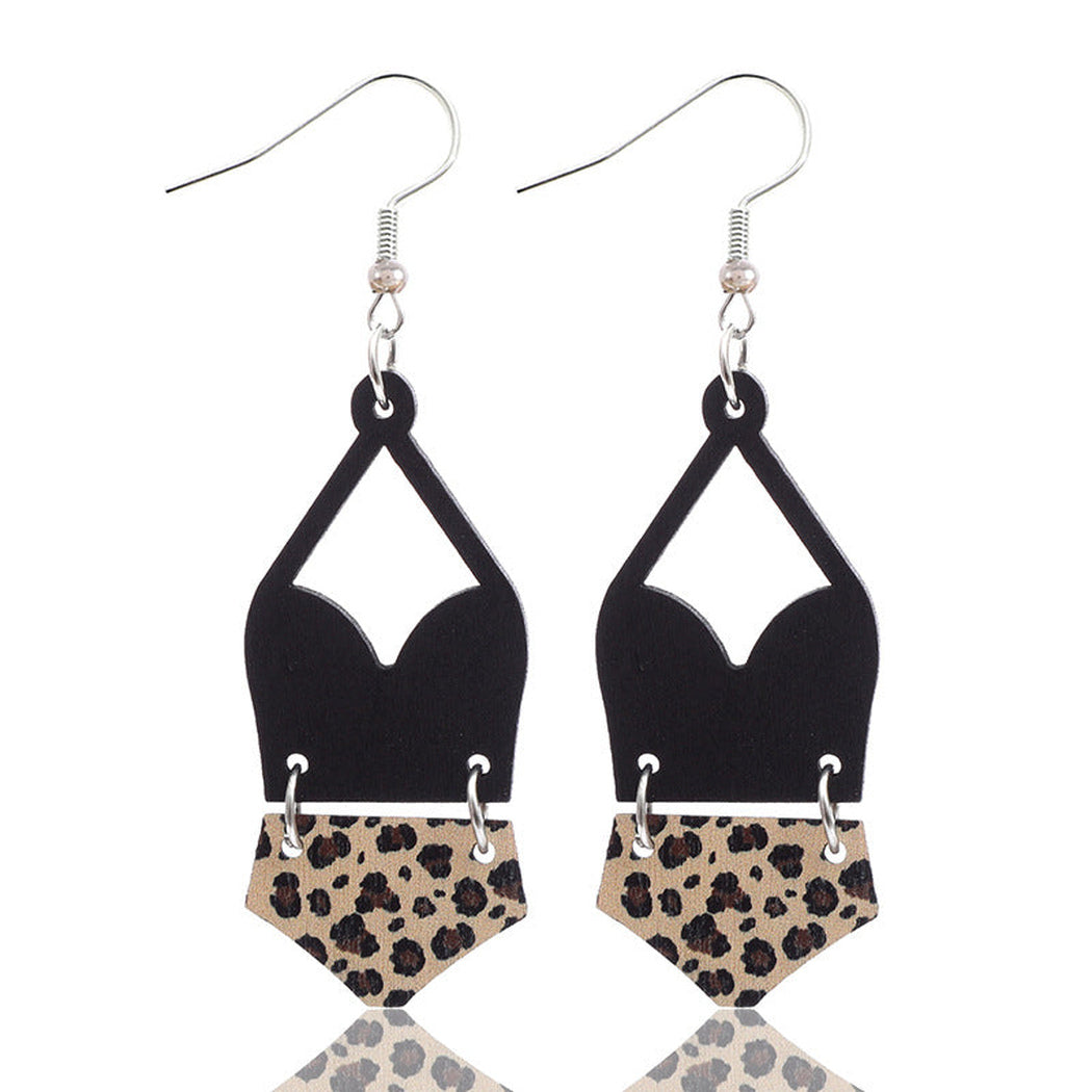 Single-variant view of earrings