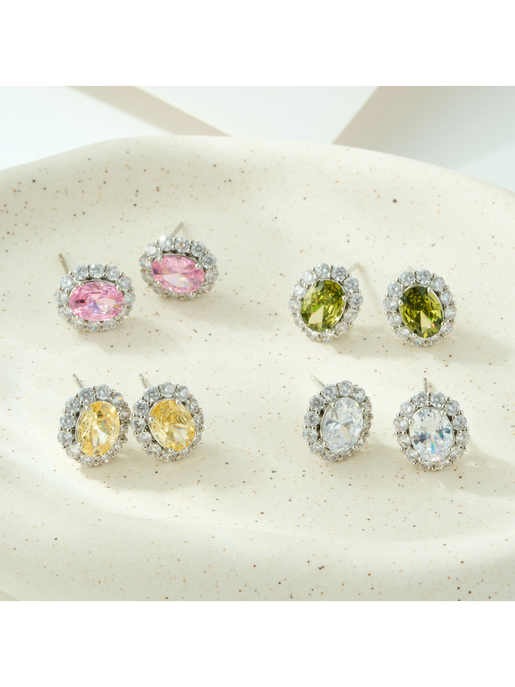 Earedge - Geometric Oval Fashion Stud Earrings Style