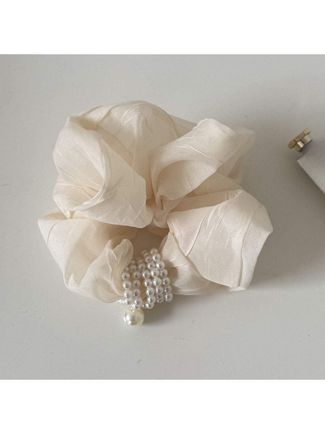 Gifty - Minimalist Mesh Woven Scrunchie