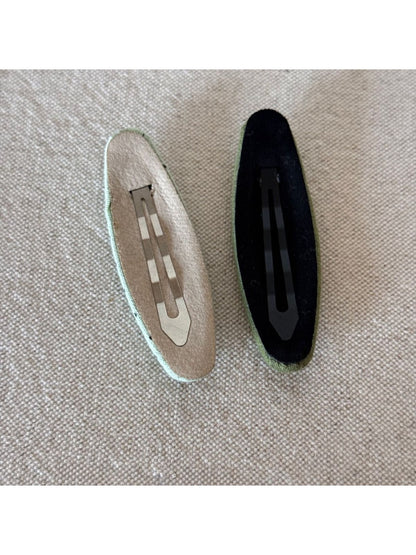 Beau - Oval Polka Dot Hair Clip