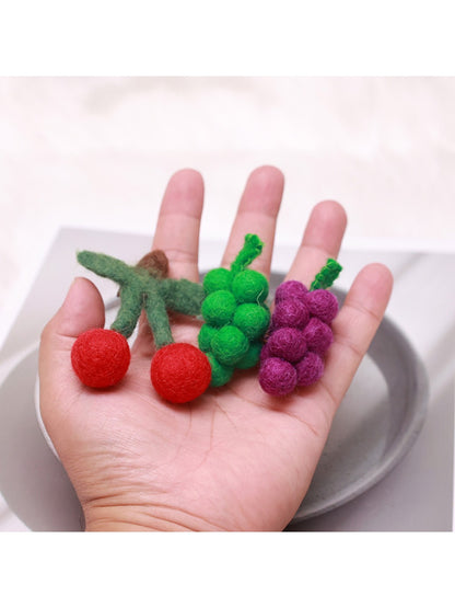 Feltery - Cute Fruit Felt Brooch 3D Cartoon