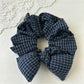Gifty - Plaid Bow Scrunchie Hair Tie