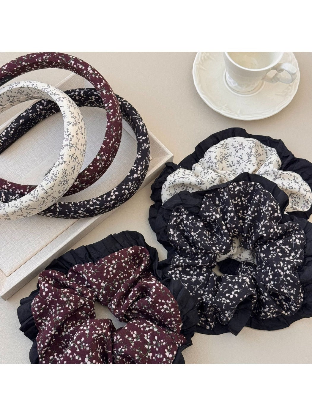 Gifty - Floral Hair Ties and Hair Hoop