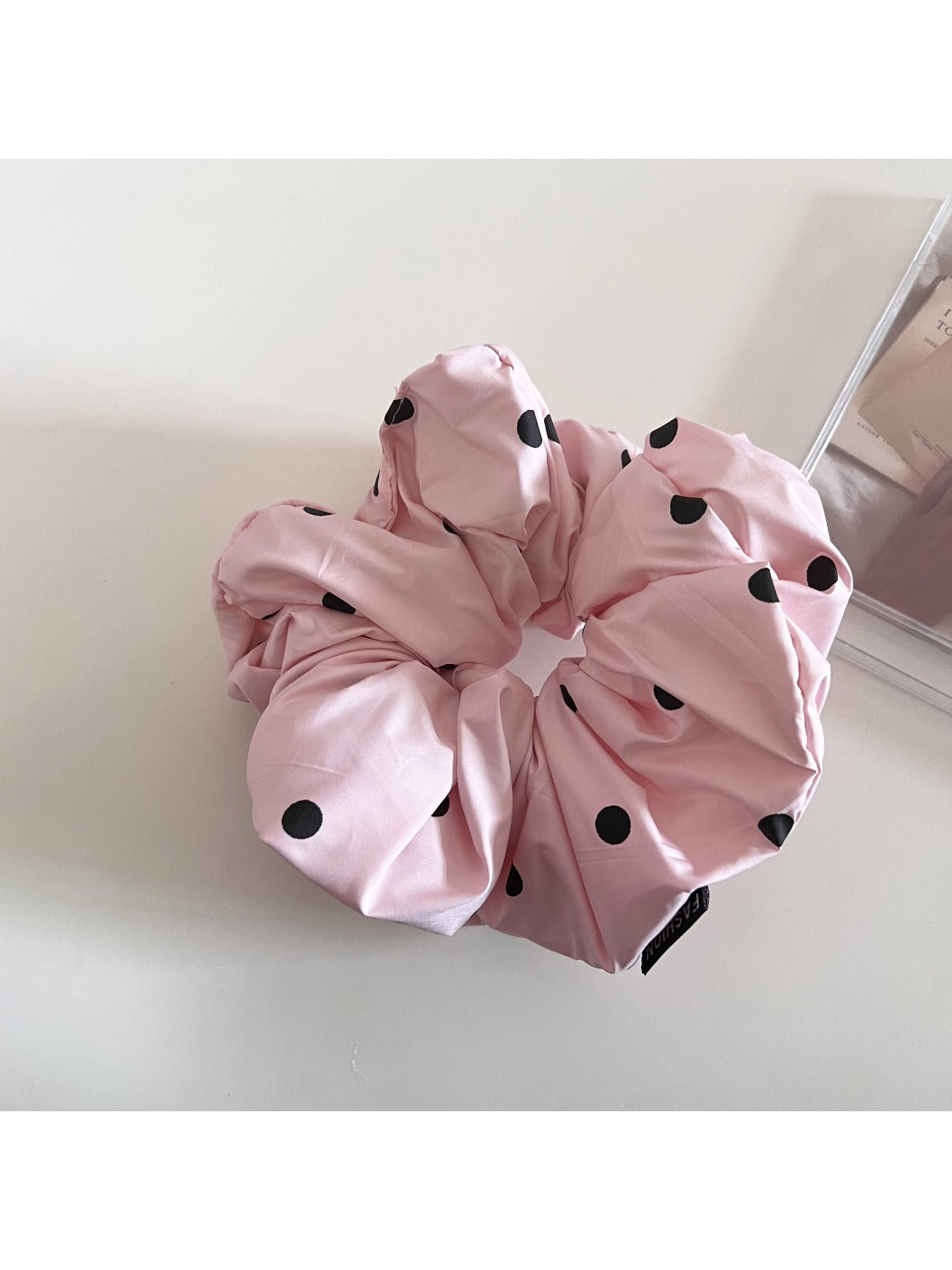 Gifty - Soft Voluminous Polka Dot Scrunchie