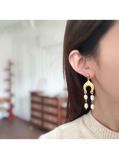 Earedge - Vintage Geometric Drop Detail Stud Earrings