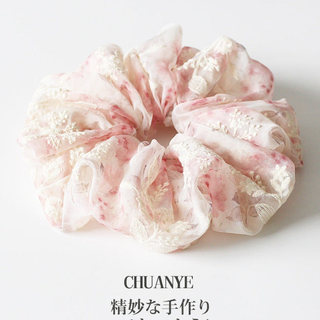 Oversized Mesh Scrunchie Collection variant image