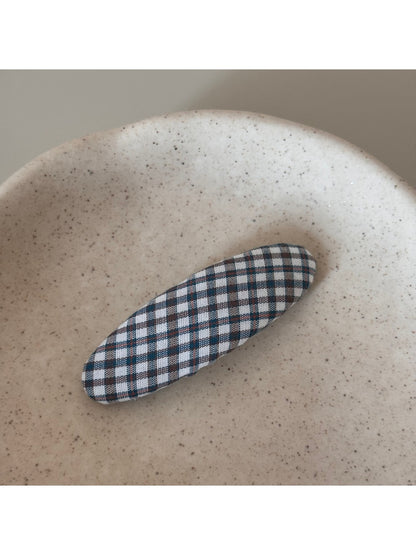 Beau - Irregular Oval Pattern Hair Clip