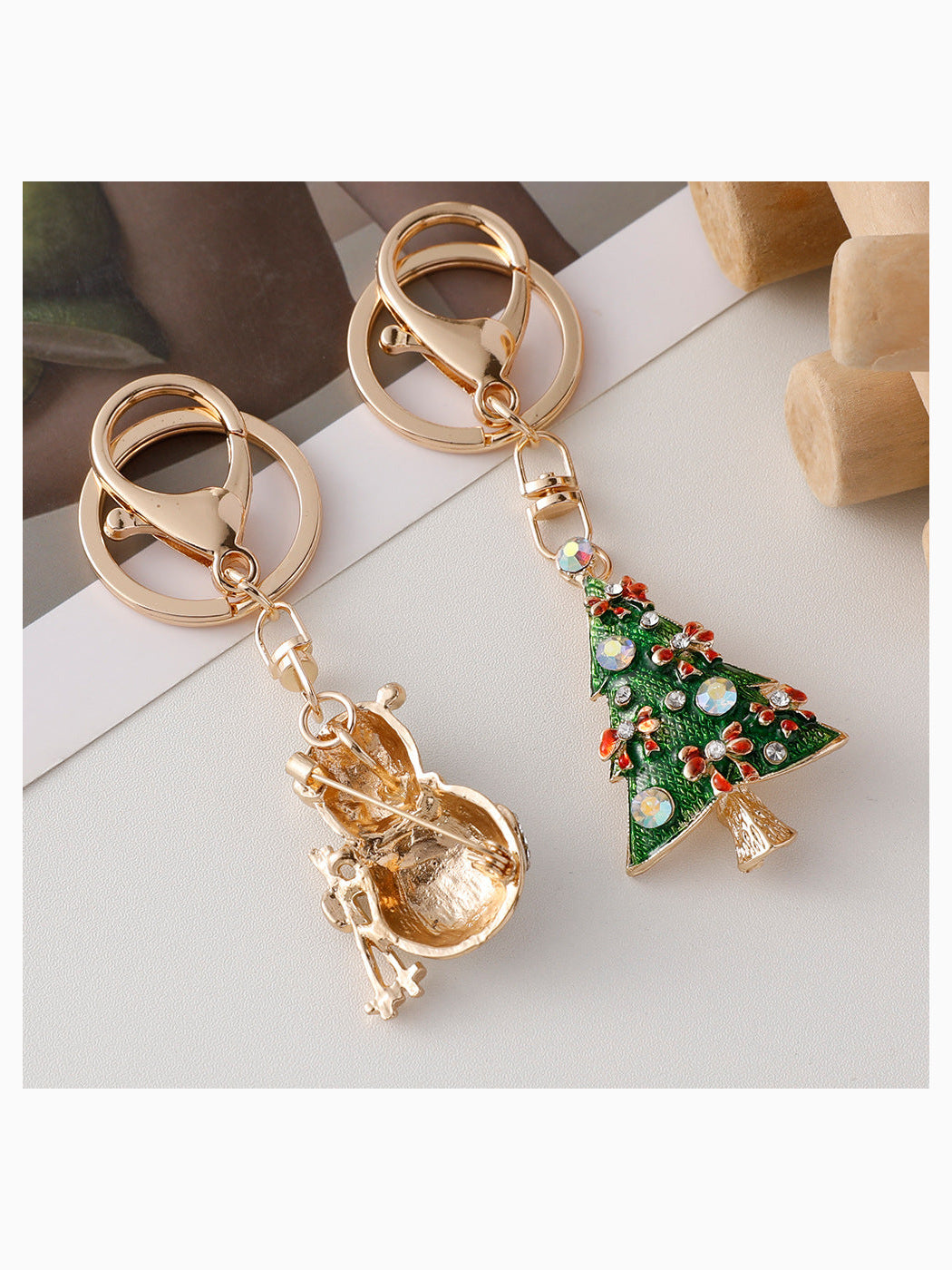 Christmas tree and rabbit keychains with back details