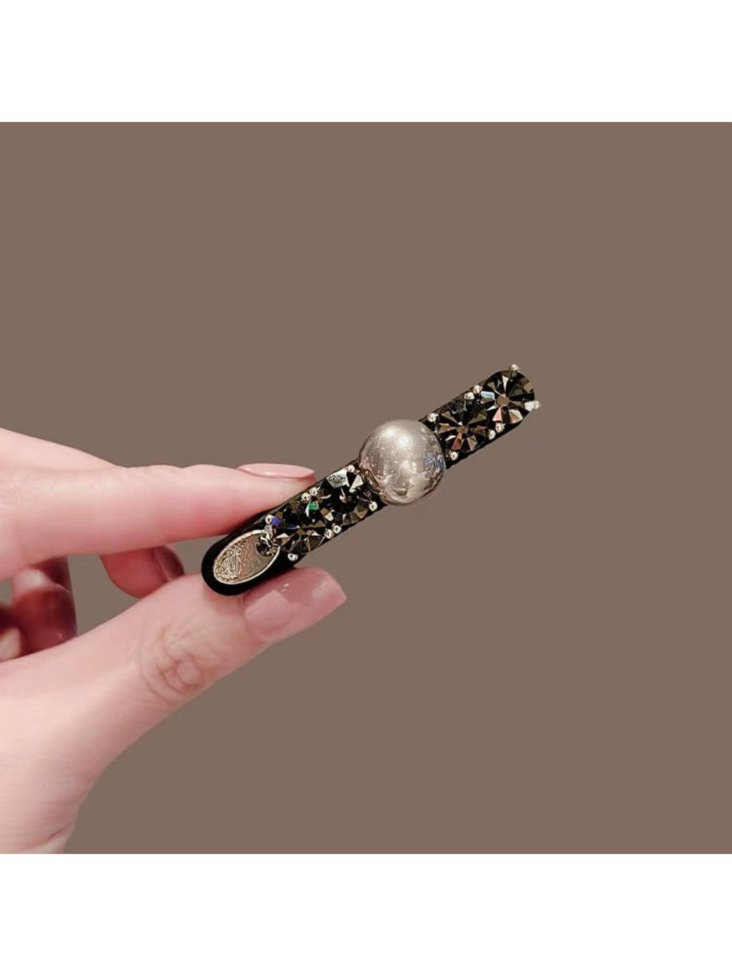 Beau - Elegant Matte Hair Clip