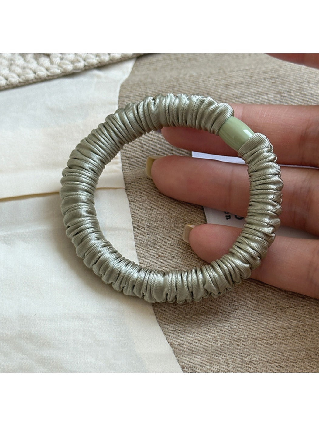 Gifty - Thick Hair Ties For Women