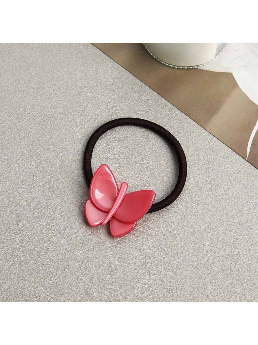 Gifty - Solid Colored Butterfly Hair Tie