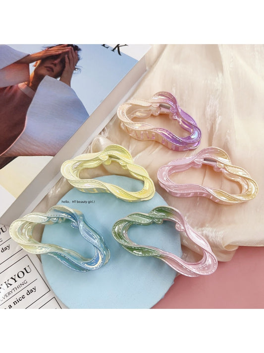 Beau - Ombre Cloud Shaped Hair Claw Clip