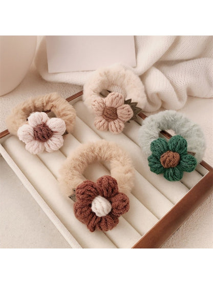 Gifty - Flower Shaped Hair Tie