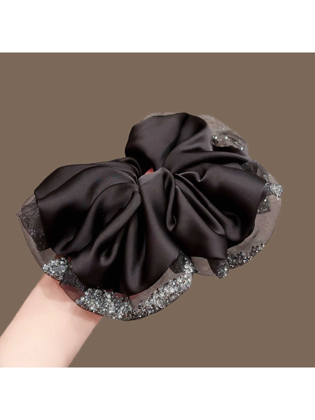 Gifty - Glittering Rhinestone Hair Scrunchie