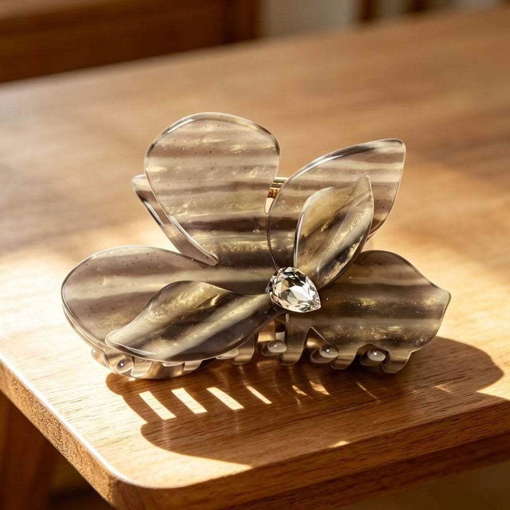 Beau - Petal Shape Acetate Decorative Claw Clip