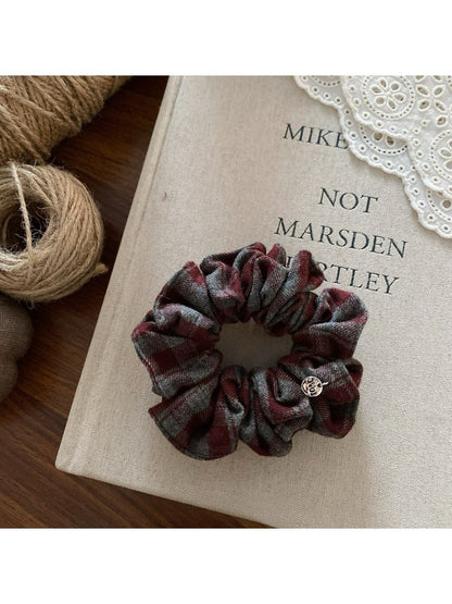 Gifty - Trendy Plaid Hair Ties
