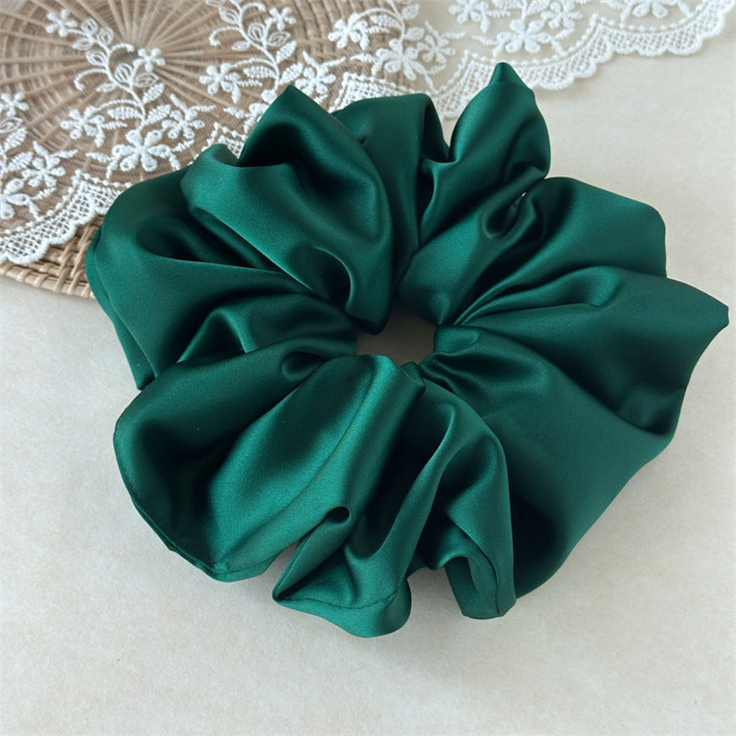 Oversized Glossy Scrunchie Collection variant image
