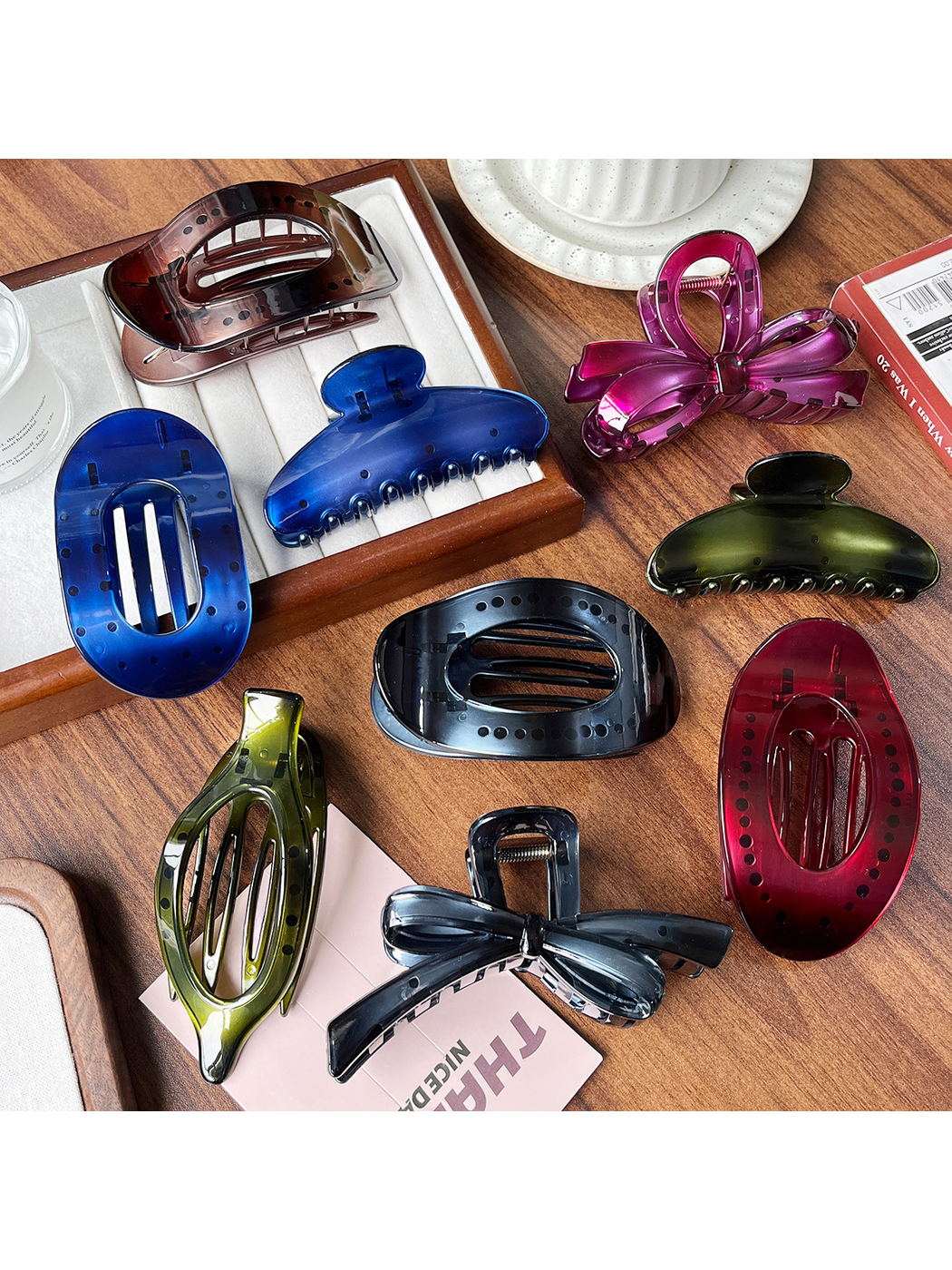 Beau - PC Bow Accent Geometric Ring Hair Claw Clip