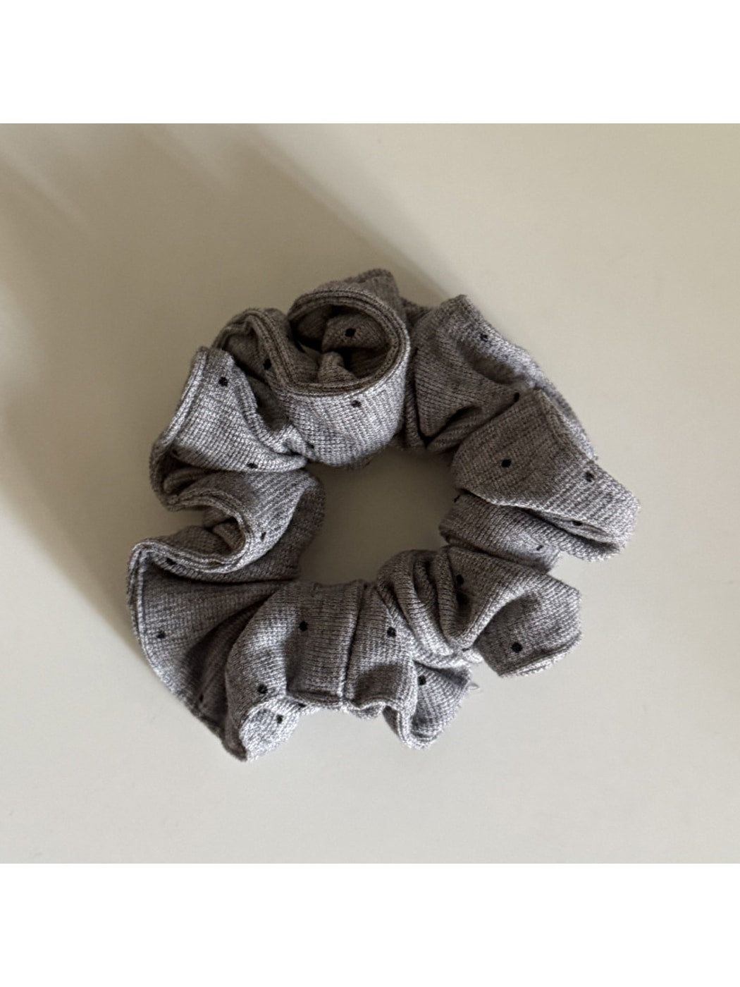 Gifty - Polka Dot Polyester Printed Scrunchie
