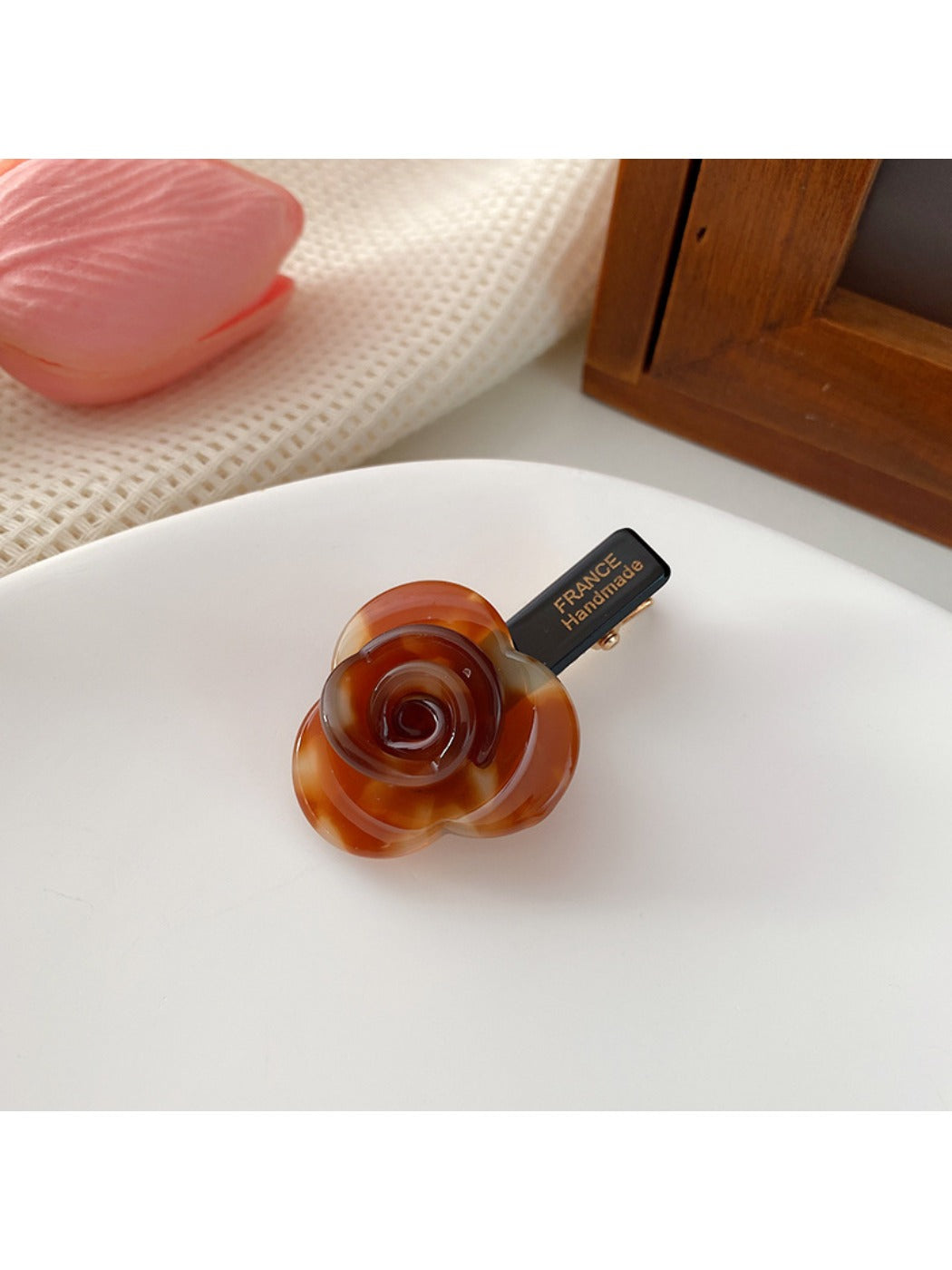 Beau - Beautiful Rose Shaped Hair Clip
