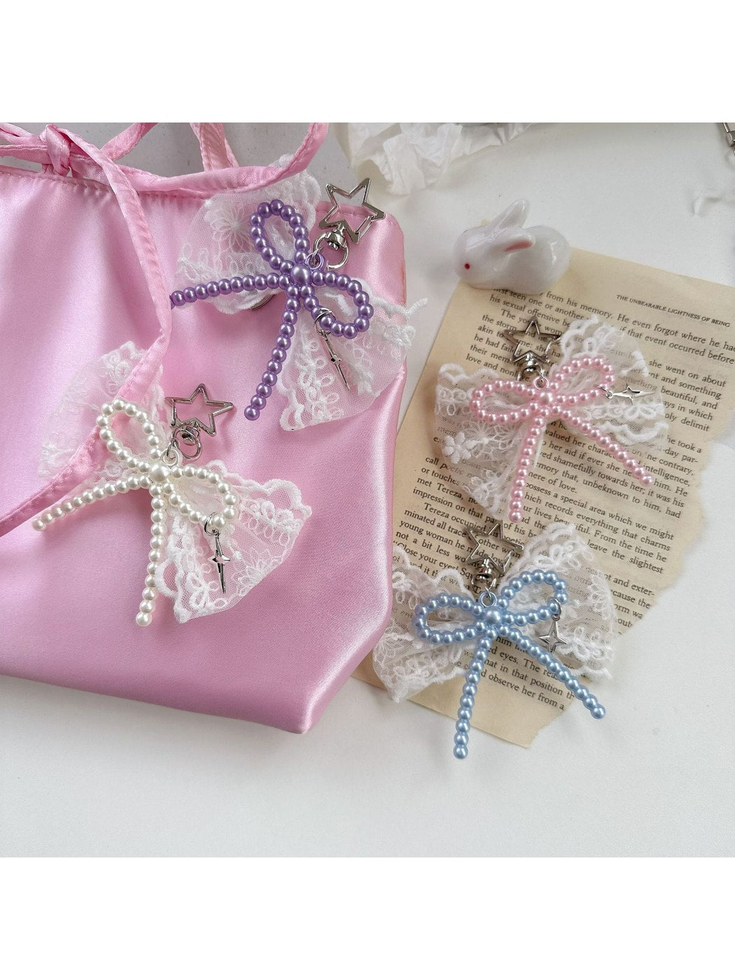 Keypus - Sweet Lace Heart Charm Bow Bag Accent Keychain
