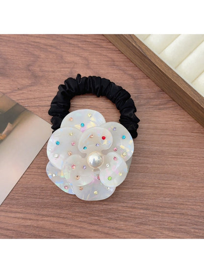 Beau - Chic Flower Scrunchie Claw Clip