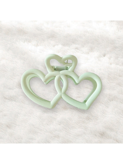 Beau - Double Heart Cutout Plastic Hair Claw Clip