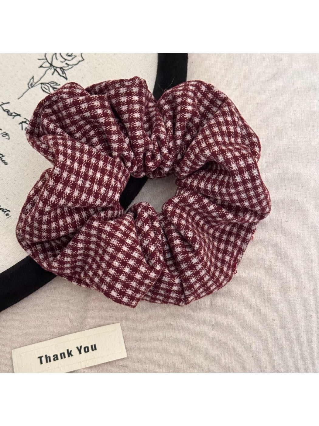 Gifty - Warm Plaid Hair Scrunchie