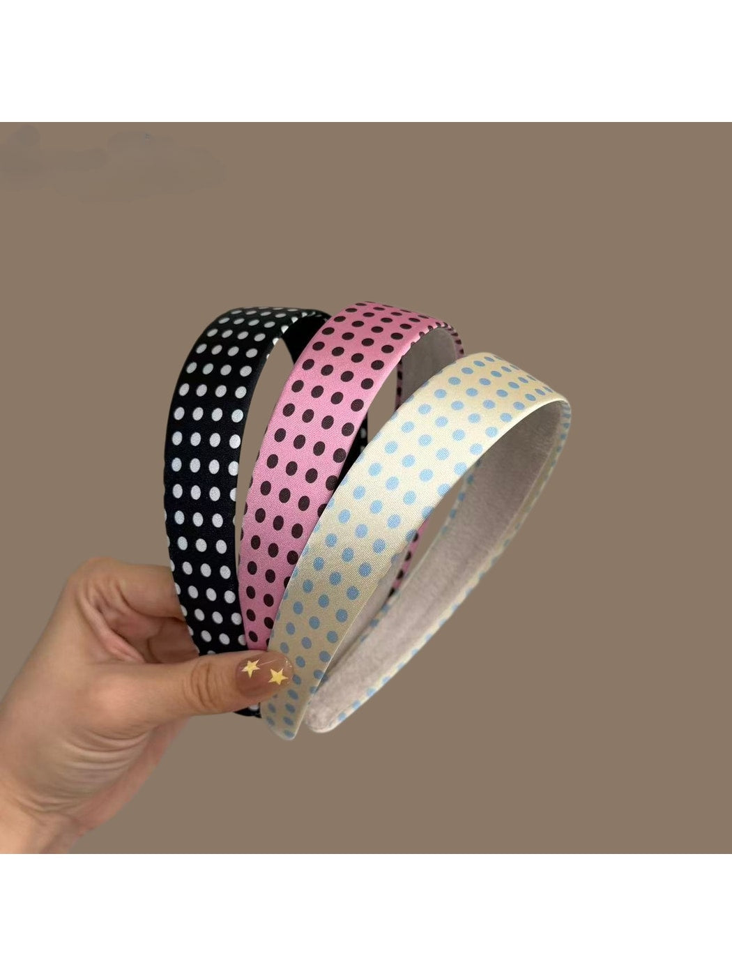 Gifty - Wide Edge Polka Dot Patterned Women's Headband