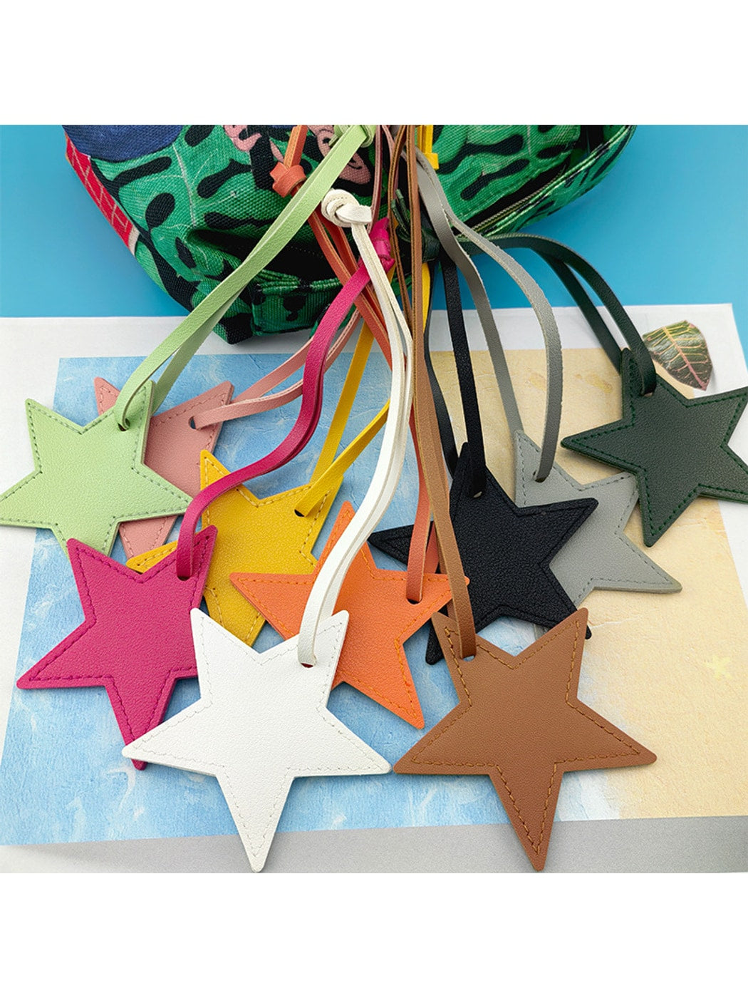 Keypus - Minimalist Five-Point Star Bag Charm Keychain
