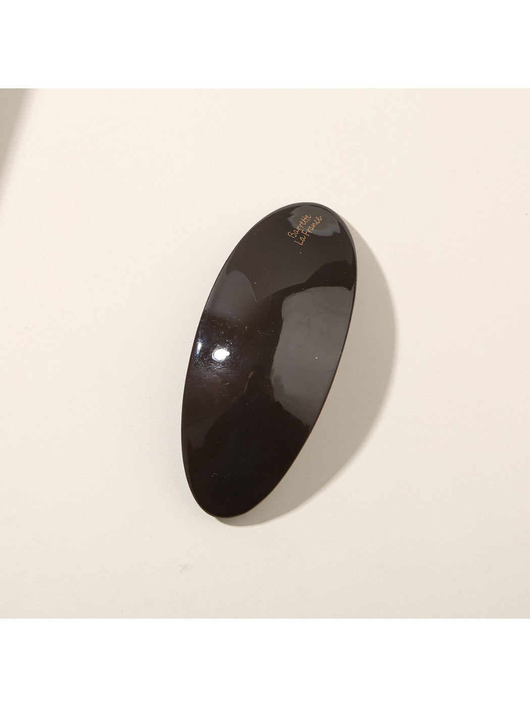 Beau - Elegant Oval Shaped Hair Clip