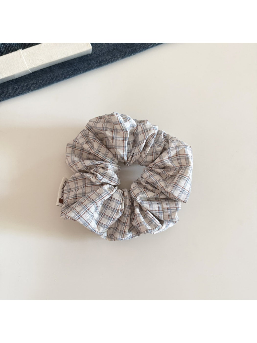 Gifty - Plaid Polyester Fabric Scrunchie