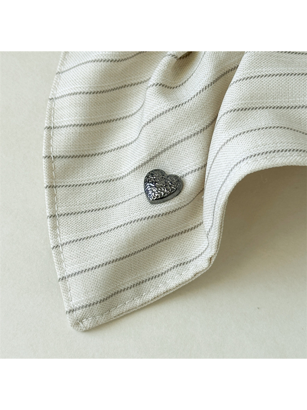Gifty - Heart Stripe High Stretch Hair Scrunchie