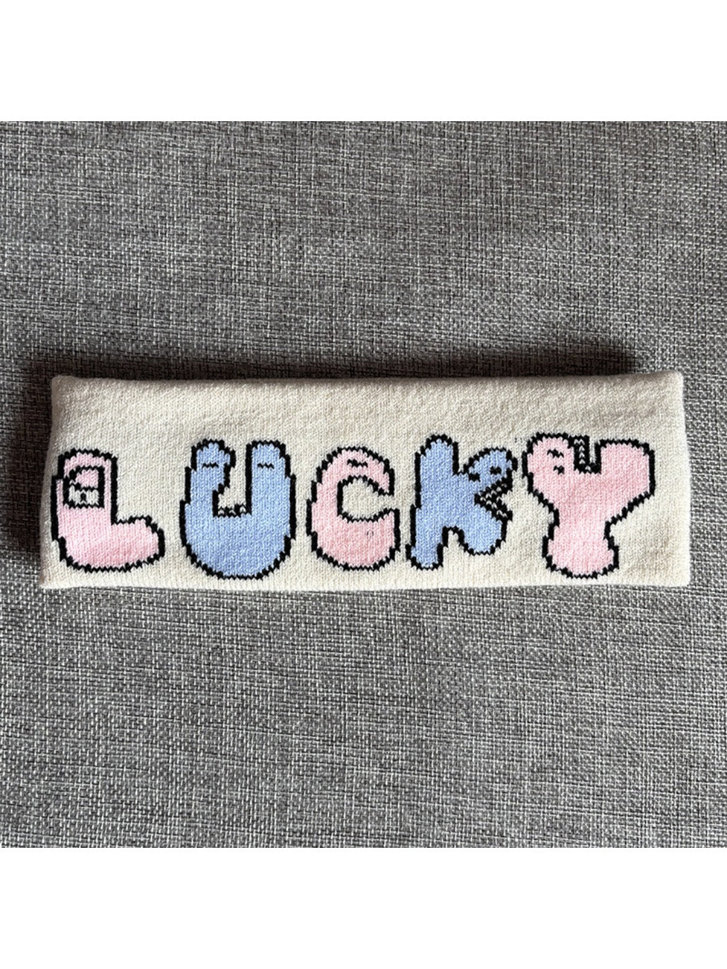 Gifty - Letter Pattern Sports Headband