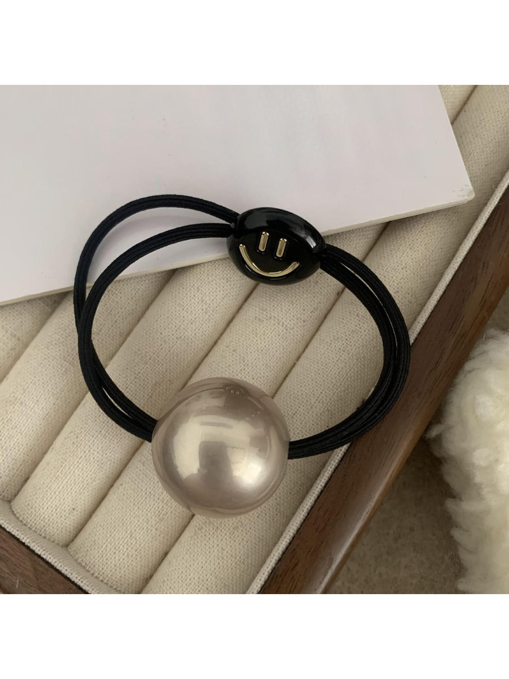 Gifty - Minimalist Premium Hair Tie
