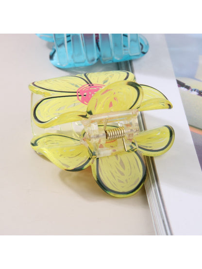 Beau - Flower-Shaped Claw Clip