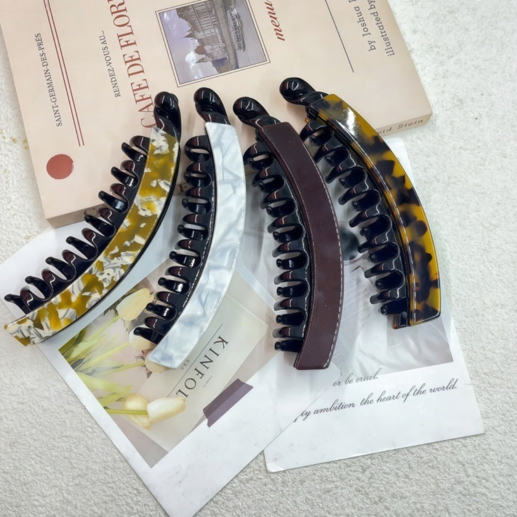 Beau - Curved Mottled Banana Hair Clip