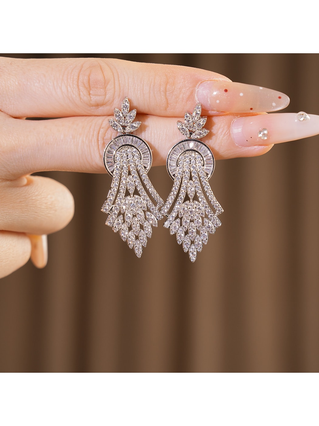 Earedge - Alloy Synthetic Zircon Geometric Leaf Earrings