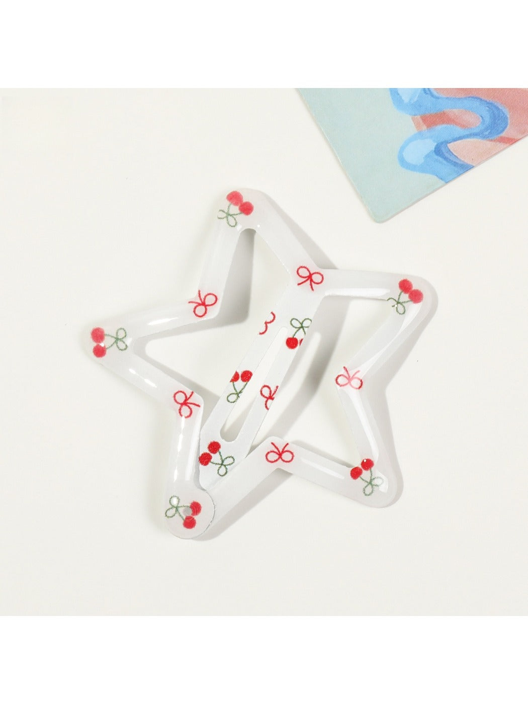 Beau - Five-Pointed Star Print Hair Clip
