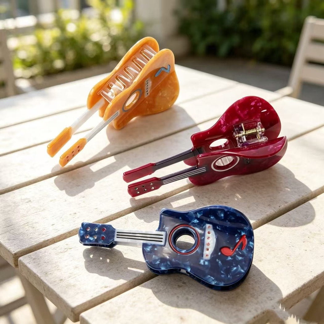 Beau - Glossy Guitar Form Claw Clip