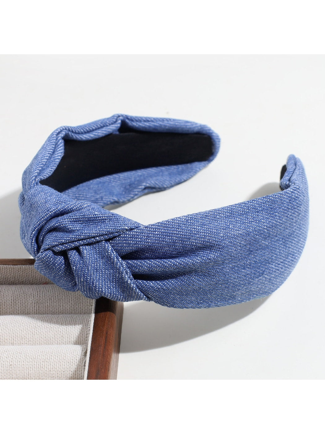 Gifty - Retro Style Wide Front Knot Headband