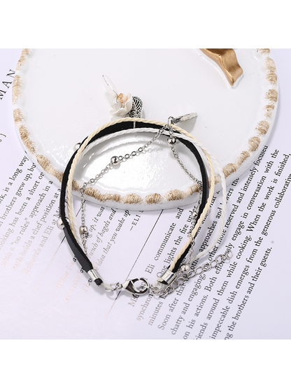 Lovra - Bohemian Leaf Pendant Beaded Bracelet
