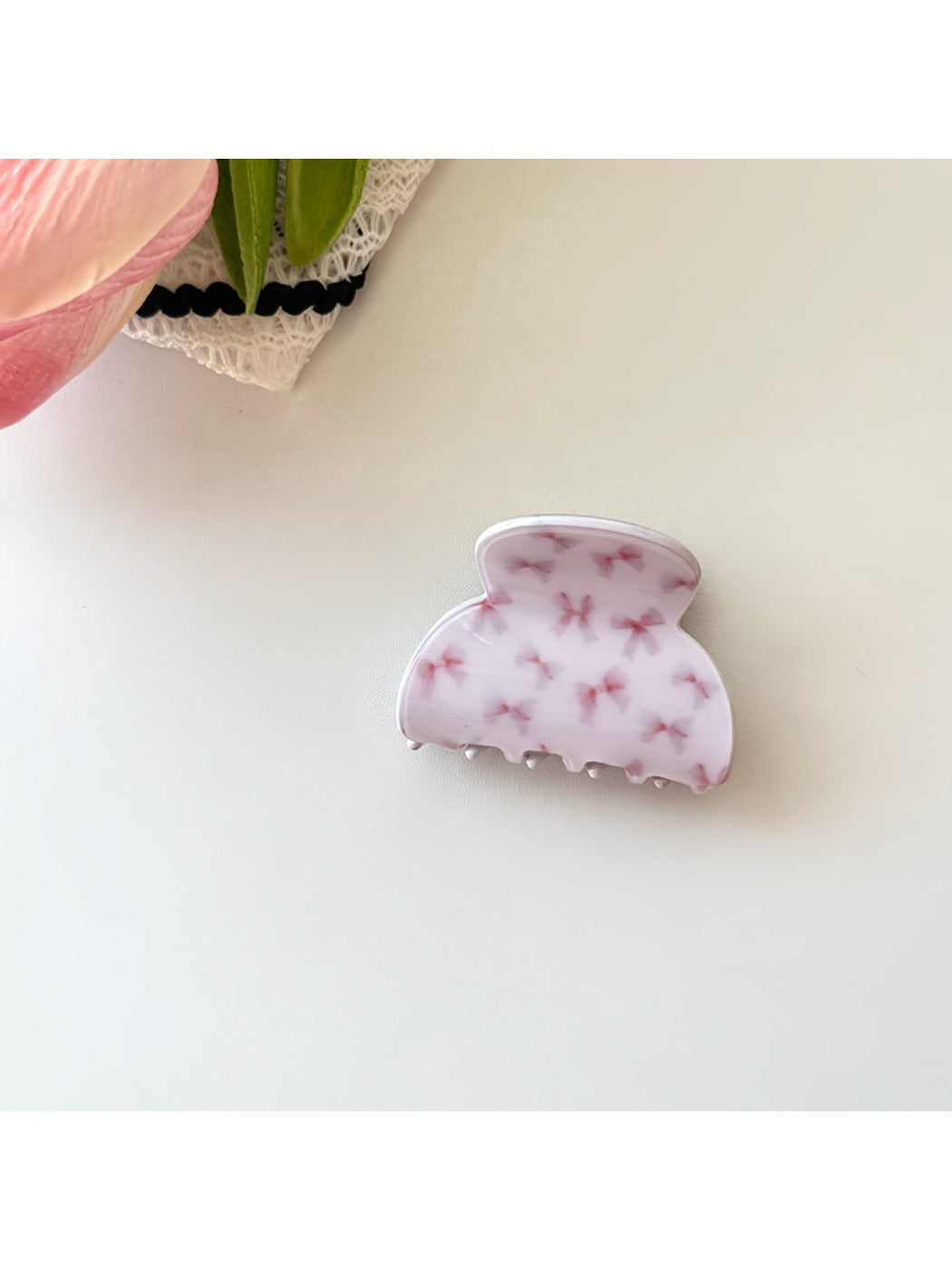 Beau - Sweet Floral Claw Clip
