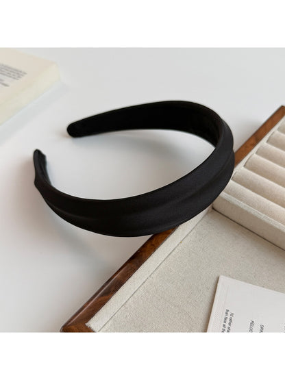 Gifty - Geometric Satin Finish Padded Headband