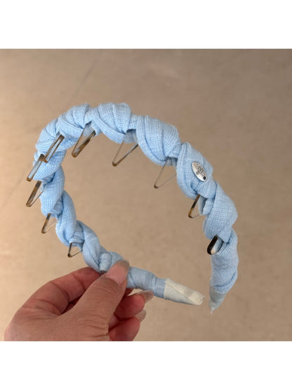 Gifty - Textured Toothed Curved Wrapped Headband