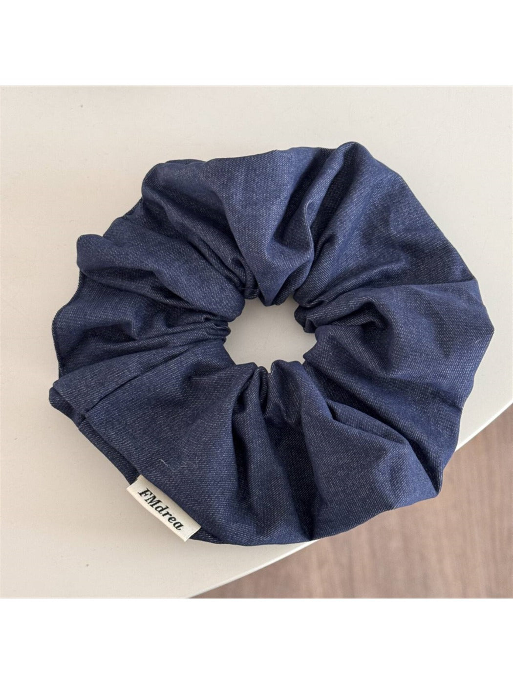 Gifty - Versatile Soft Sweet Scrunchie